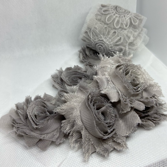 Gray Shabby flowers DIY headbands/clothing NEW lot - Picture 2 of 4